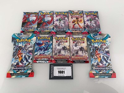 Lot 1601 - Pokémon TCG: Scarlet & Violet - Paradox Rift...