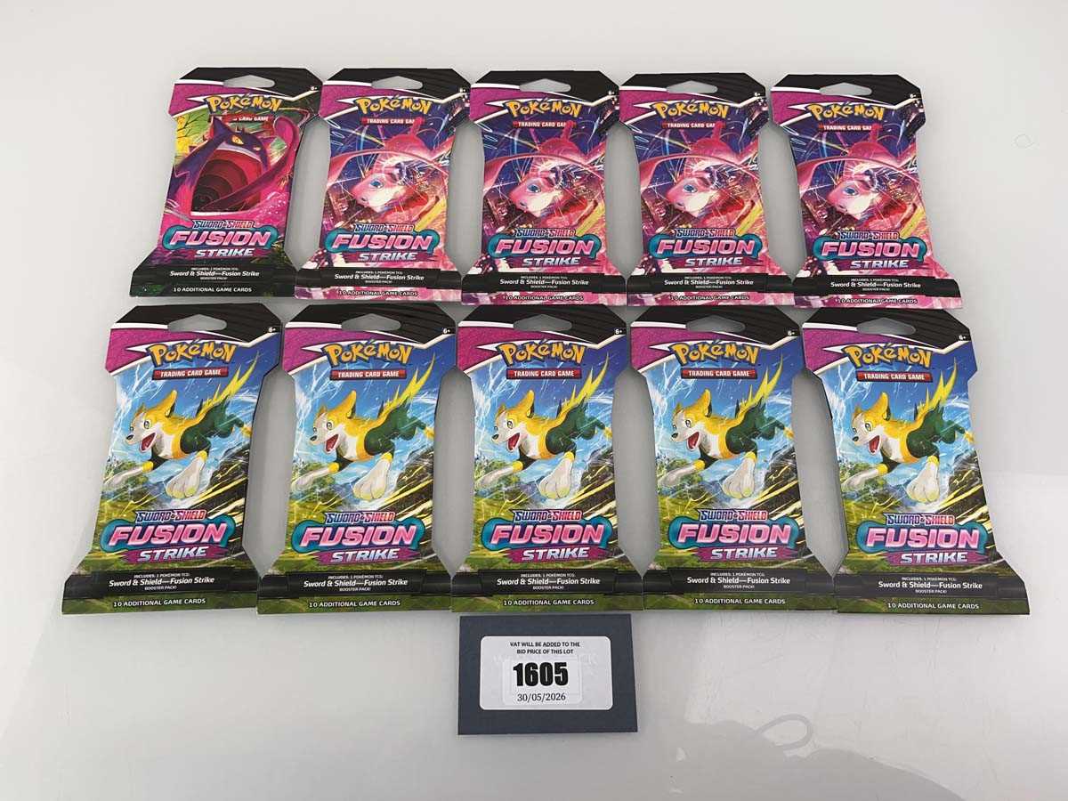 Lot 1605 - Pokémon TCG: Sword & Shield - Fusion Strike...
