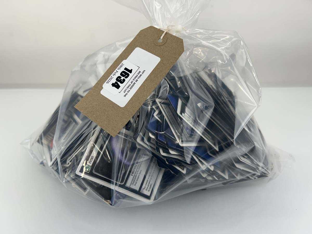 Lot 1758 - Bag containing a quantity of loose Star Trek...