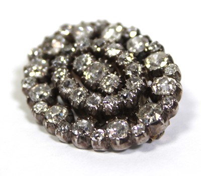 Lot 656 - A late 19th/early 20th century oval openwork...