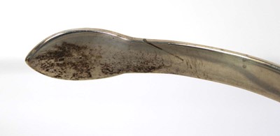 Lot 669 - A Harriet Kelsall hammered silver slave bangle...
