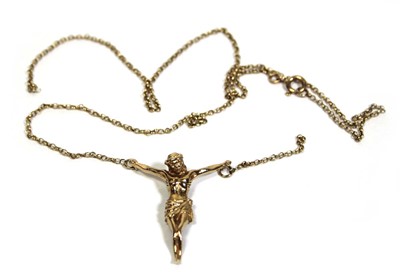 Lot 682 - A 9ct yellow gold chainlink necklace...