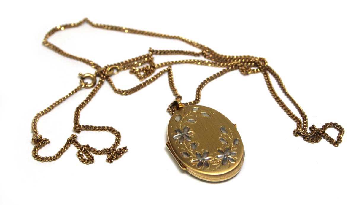 Lot 698 - A 9ct yellow gold fine curblink necklace...