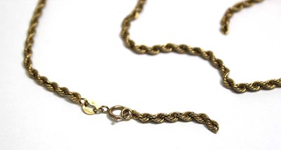 Lot 699 - A 9ct yellow gold necklace section, 3.1 gms