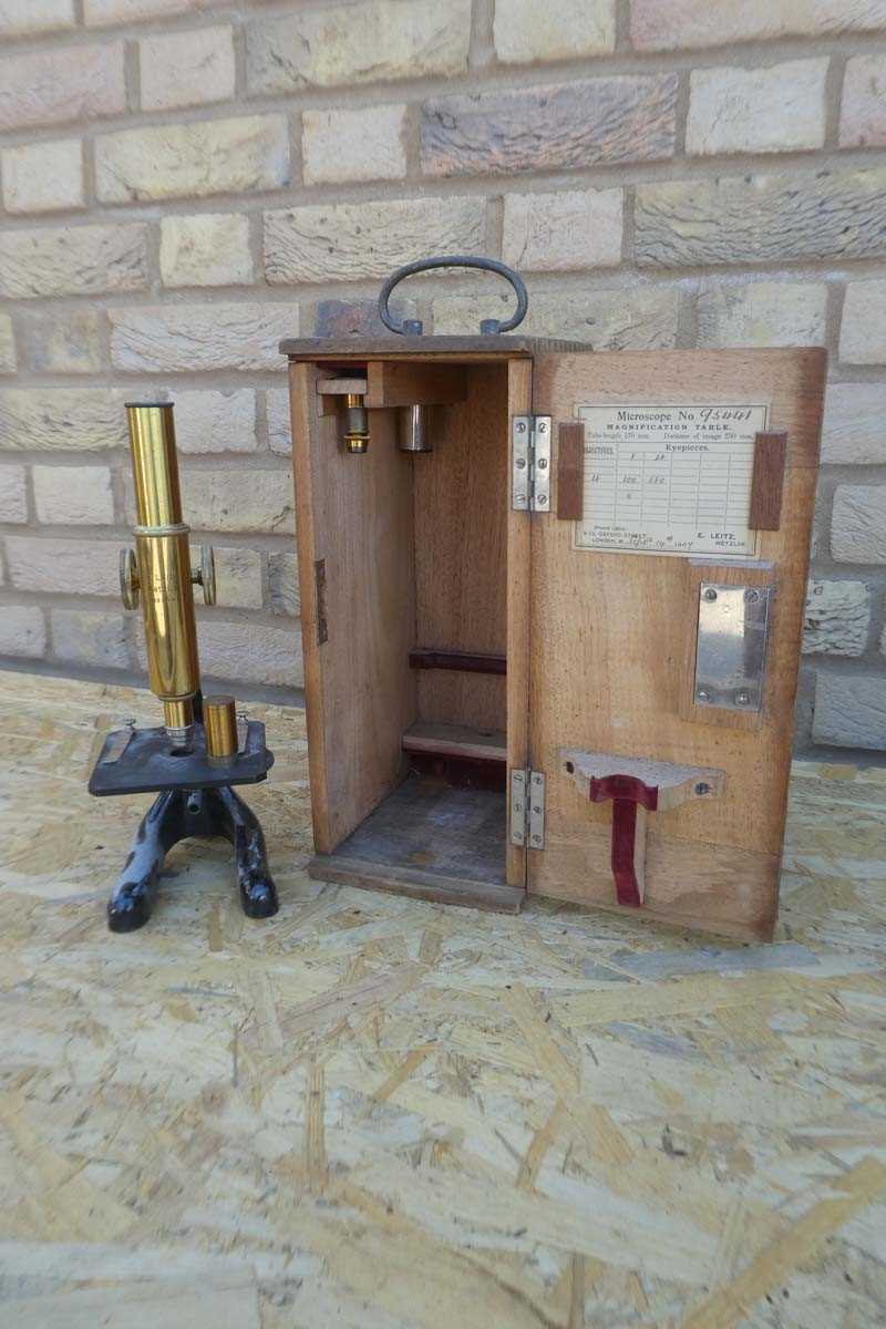 Lot Cased " E.LEITZ WETZLAR NO.59441" Microscope