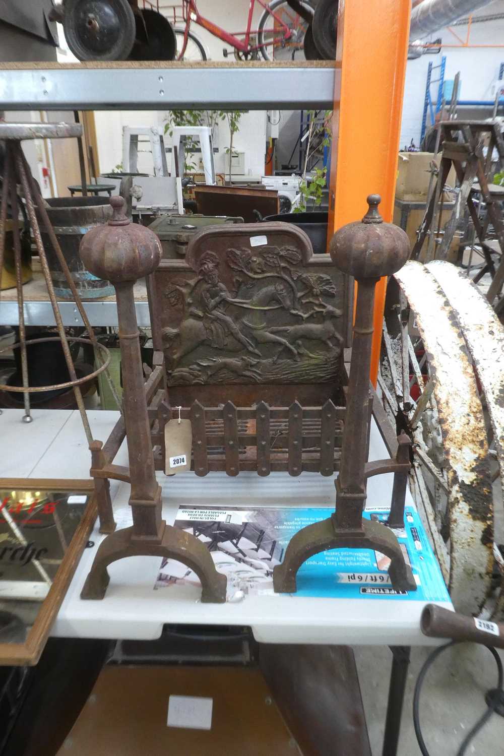 Lot Decorative Cast Iron fire grate with...