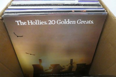Lot 1050 - Small collection of 7" and 12" singles and...
