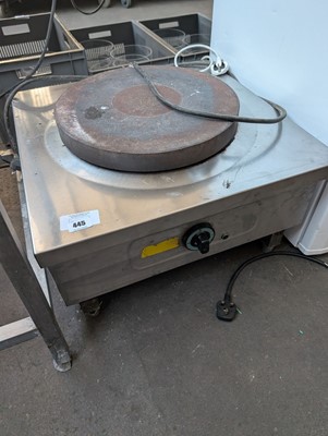 Lot 445 - Large floorstanding electric single-burner
