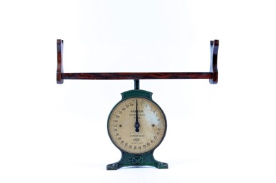 Lot 1158 - Salter scale with stand fitted for weighing guns