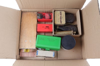 Lot 2955 - Box assorted muzzle loading accessories