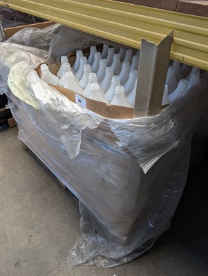Lot 587 - Pallet of plastic spray bottles (bottles only)