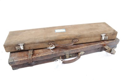 Lot 1477 - Leather Gun Case For Restoration, green baize...