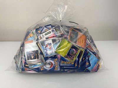 Lot 1761 - Bag containing a quantity of loose Pokémon TCG...
