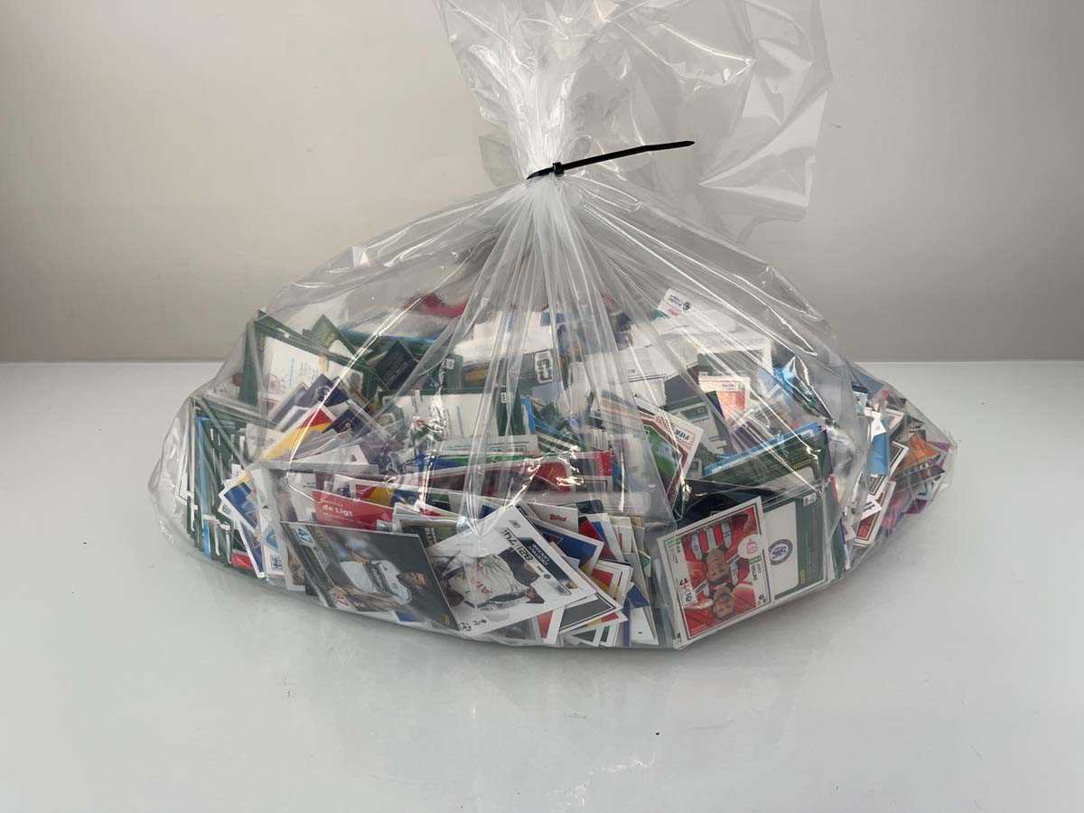 Lot 1768 - Bag containing a quantity of loose Football...