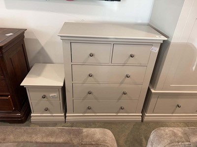 Lot 1007 - Modern light grey bedroom suite comprising...