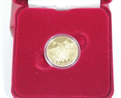 Lot 418 - A Royal Mint 14ct Cook Island $20 dated 2002,...