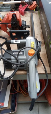 Lot 2218 - A electric Bauker chainsaw