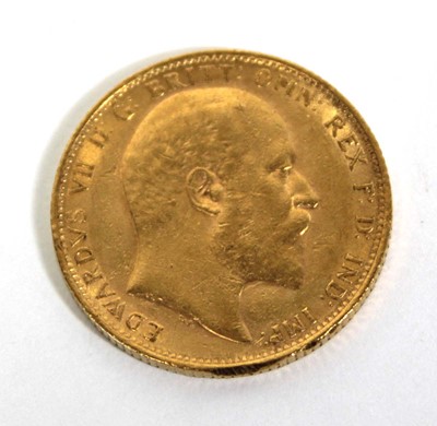 Lot 422 - An Edwardian sovereign dated 1902, Melbourne mint