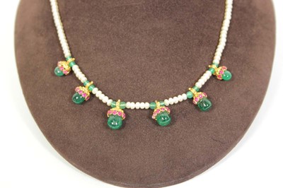 Lot 711 - A single strand cultured pearl necklace...