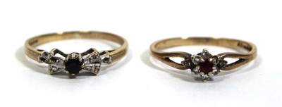 Lot 716 - Two 9ct yellow gold cluster rings set, both...