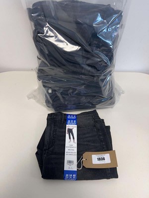 Lot 1936 - Approx. 20 ladies Ella Moss slim boyfriend fit...