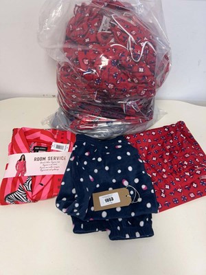Lot 1953 - Mixed lot of ladies loungewear/pyjamas to...