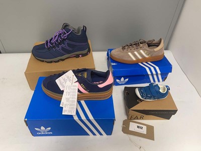 Lot 1612 - 4x Boxed pairs of children's shoes to include...