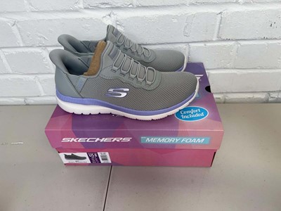 Lot Boxed pair of Skechers hands free swift fit...