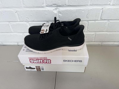 Lot Boxed pair of Skechers hands free swift fit...