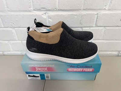 Lot Boxed pair of Skechers ultra flex memory foam...