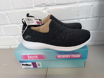 Lot Boxed pair of Skechers ultra flex memory foam...