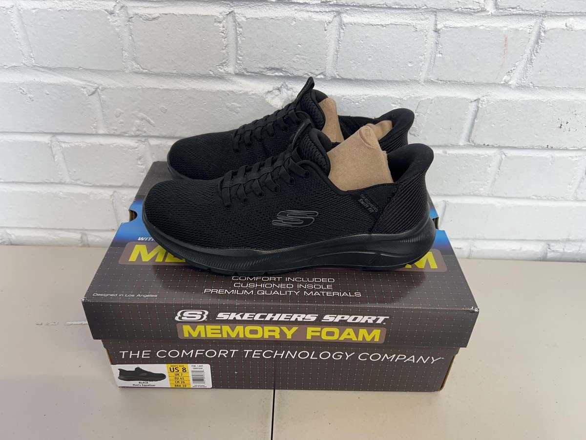 Lot Mens Skechers sport memory foam comfort...