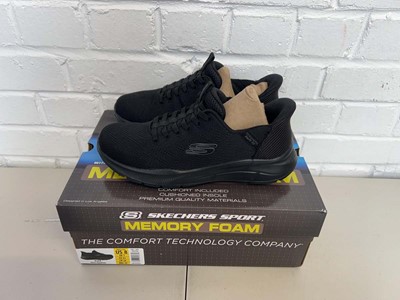 Lot Mens Skechers sport memory foam comfort...