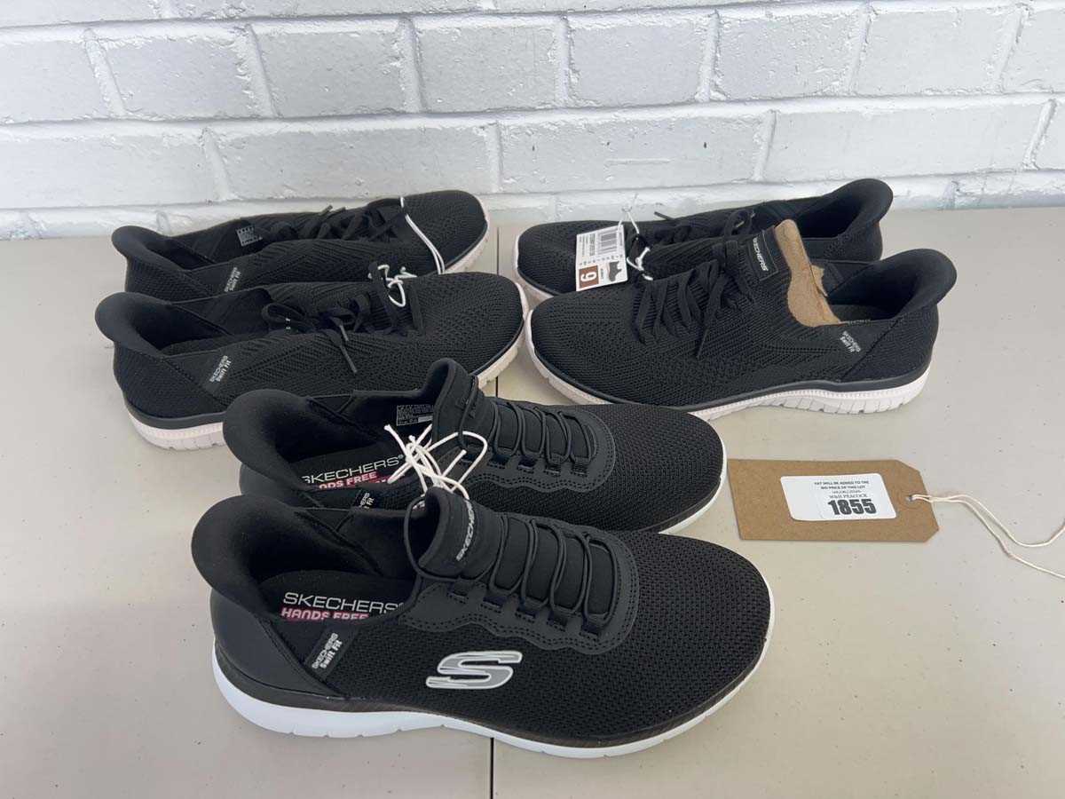 Lot x3 pairs of Skechers hands free swift fit...