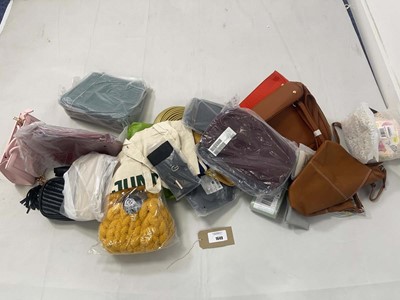 Lot 1649 - Various bags