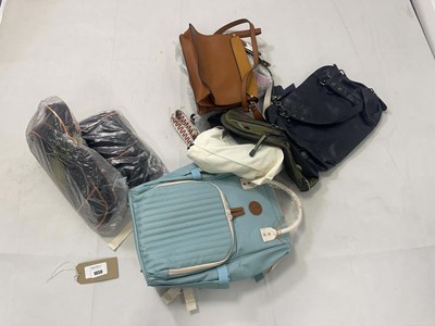 Lot 1650 - Various bags