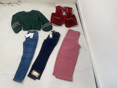 Lot 1654 - Mint Velvet and Oliver Bonas clothing
