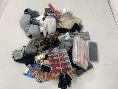 Lot 1661 - Various accessories