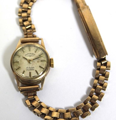 Lot 475 - A ladies 9ct yellow gold wristwatch by Rotary,...