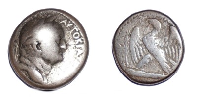 Lot Vespasian tetradrachm, circa 70 AD, obverse:...
