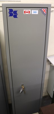 Lot 1405 - Brattonsound 7 gun security cabinet, with keys,...
