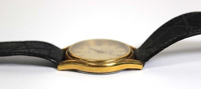 Lot 482 - A gentleman's gold plated quartz Seamaster...
