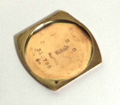 Lot 483 - A gentleman's 9ct yellow gold cased wristwatch,...