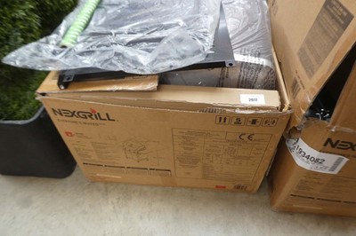 Lot 2017 - Boxed Nexgrill 3 burner stainless steel gas BBQ