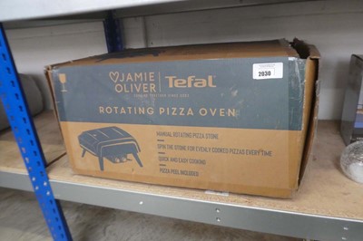 Lot 2030 - Boxed Jamie Oliver outdoor gas operated...