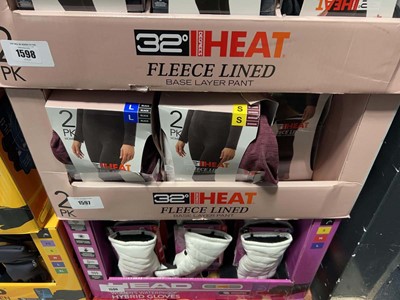 Lot 1597 - Box containing a qty of 32 degrees heat fleece...