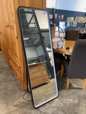 Lot 1023 - Ovo free standing LED dressing mirror and...