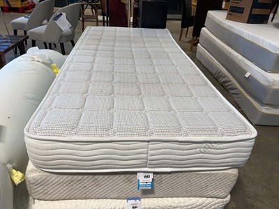 Lot 1043 - Dormeo single memory foam mattress