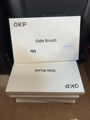 Lot 1423 - Approx. 10 boxed OKP side brushes