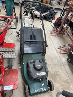 Lot 2206 - Hayter Harrier 48 self propelled petrol...